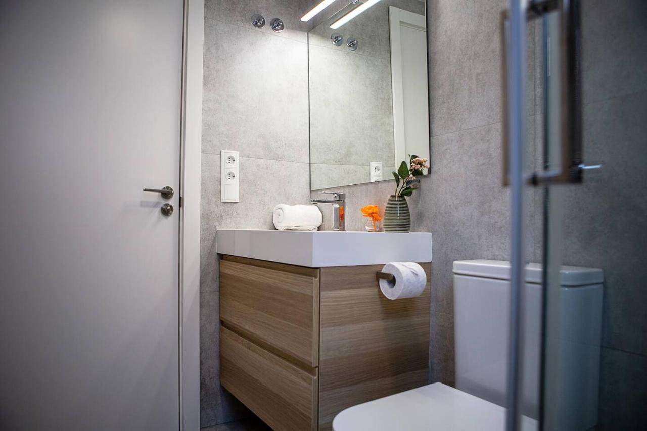 Ferienwohnung Charming Ribera Del Manzanares Madrid Exterior foto